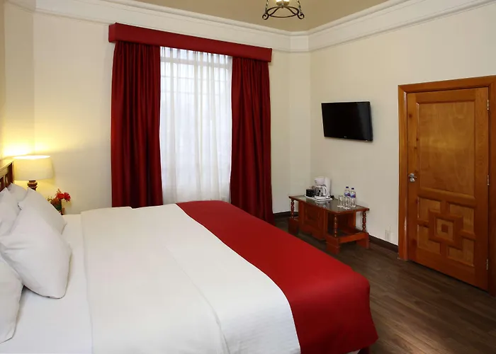 Hotel Western Majestic 4*