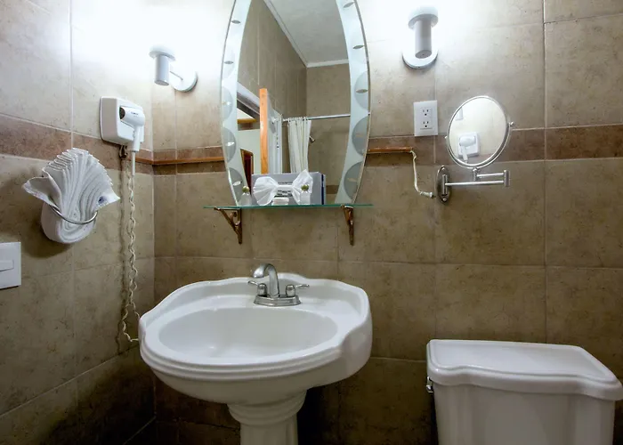 Hotel Western Majestic 4*
