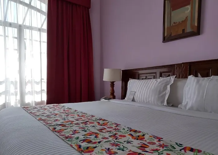 Western Majestic Hotel 4*