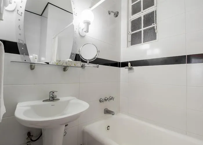 Western Majestic 4* Mexico City