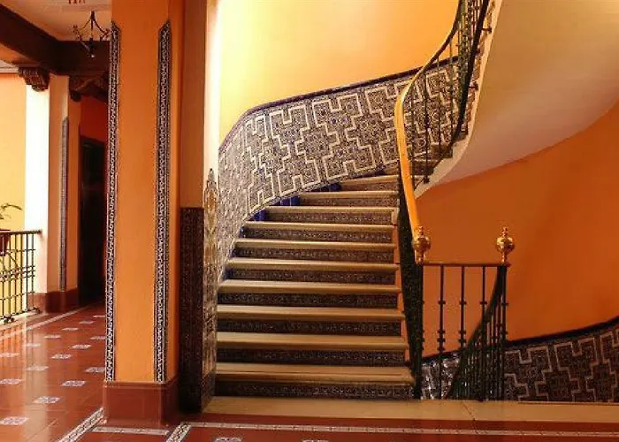 Hotel Western Majestic